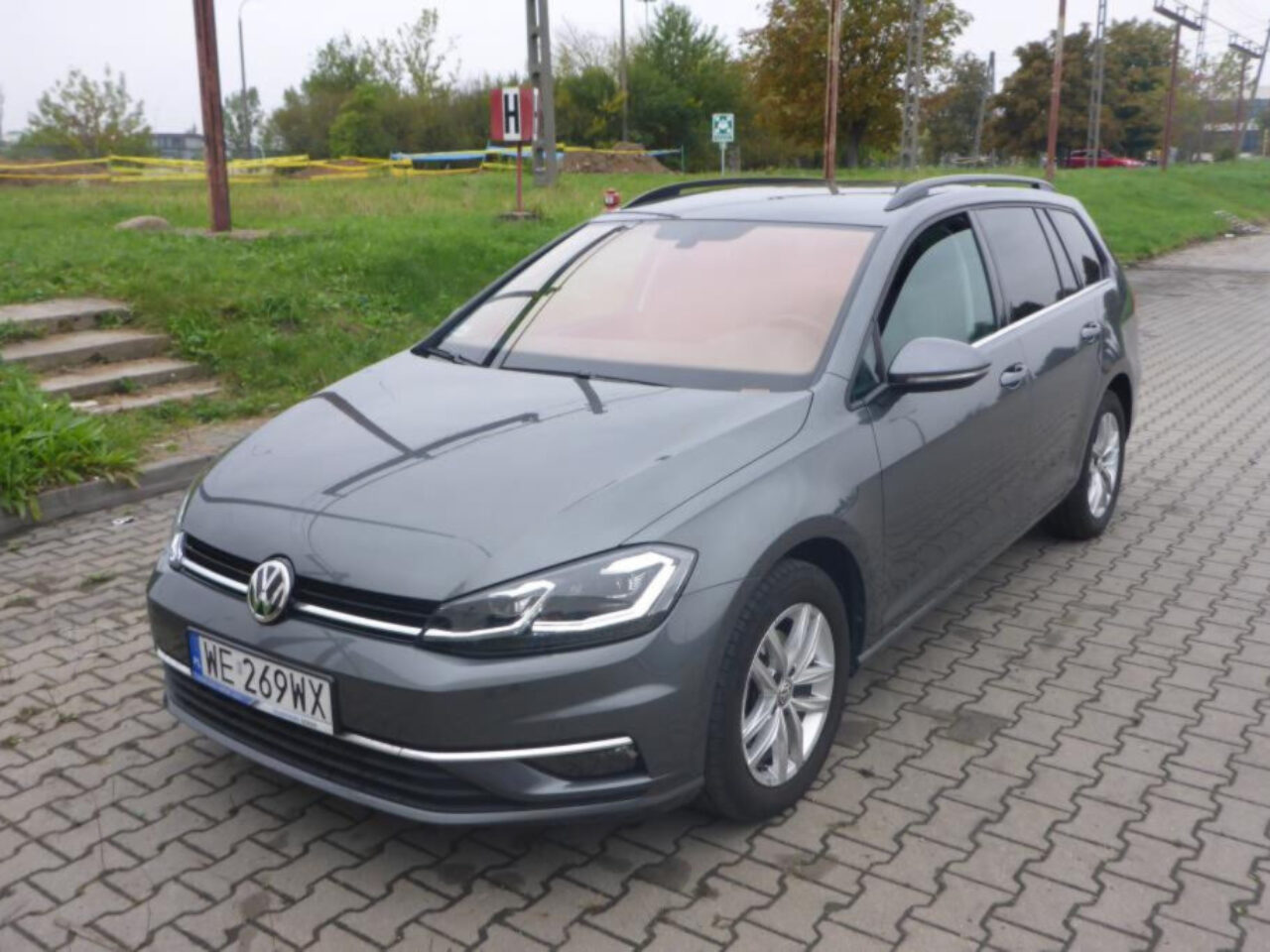Volkswagen Golf 1.6 TDI 115KM Highline Variant A7 116KM AN (Estate 5dr.) – OSOB.